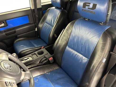 Used 2007 Toyota FJ Cruiser 4WD image 21