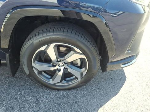 Certified 2021 Toyota RAV4 SE w/ Weather & Moonroof Package AWD/4WD image 31