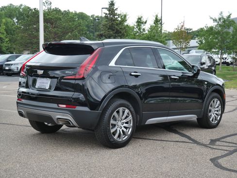 Used 2020 Cadillac XT4 Premium Luxury AWD/4WD image 5