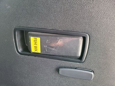 Used 2019 Kia Sorento AWD image 65