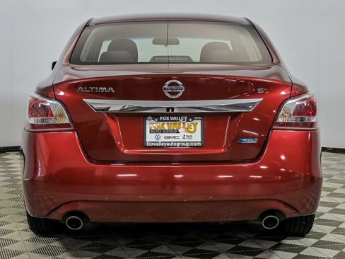 Used 2013 Nissan Altima 2.5 S FWD image 7