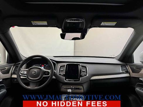 Used 2021 Volvo XC90 T6 Inscription w/ Advanced Package AWD/4WD image 12