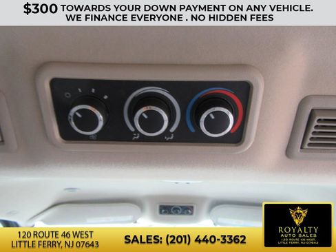 Used 2015 Chevrolet Express 2500 LS image 28