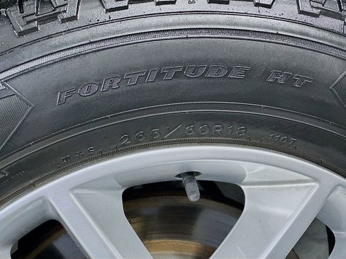 Used 2017 Jeep Grand Cherokee Laredo w/ Quick Order Package 23E image 33