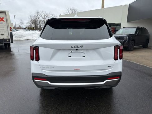 New 2026 Kia Sorento S AWD/4WD image 7