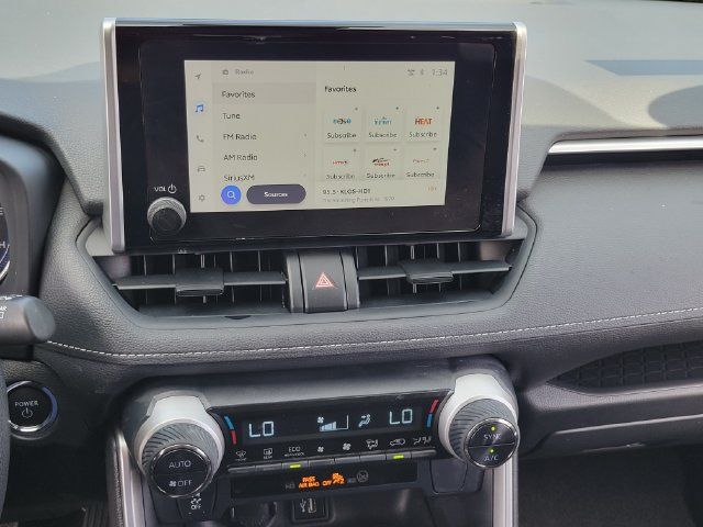 Certified 2025 Toyota RAV4 XLE AWD/4WD image 11