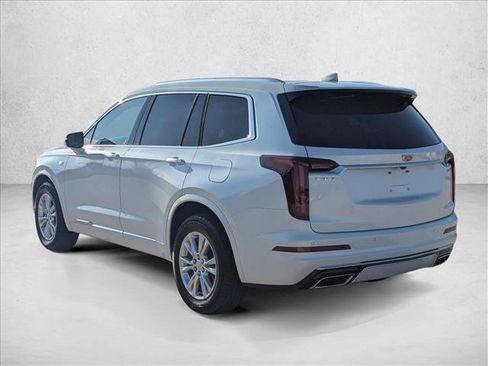 Certified 2022 Cadillac XT6 Luxury image 7