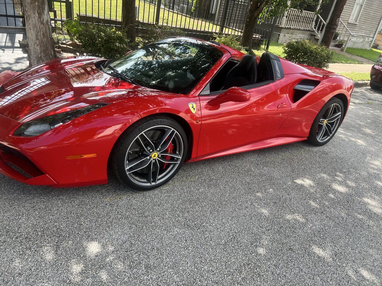 Used 2018 Ferrari 488 Spider RWD image 1