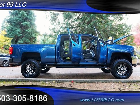 Used 2018 Chevrolet Silverado 1500 LT w/ All Star Edition AWD/4WD image 27