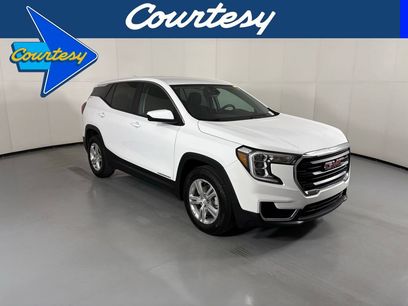 Used 2024 GMC Terrain SLE