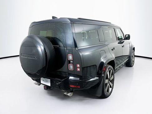 New 2026 Land Rover Defender 130 V8 AWD/4WD image 5