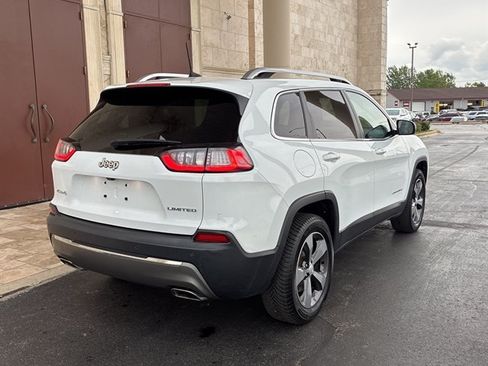 Used 2019 Jeep Cherokee Limited AWD/4WD image 5