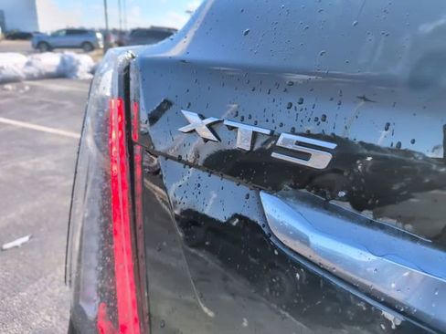 Certified 2022 Cadillac XT5 Sportv w/ LPO, Floor Liner Package image 7