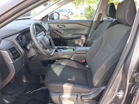 Certified 2025 Nissan Rogue S image 14