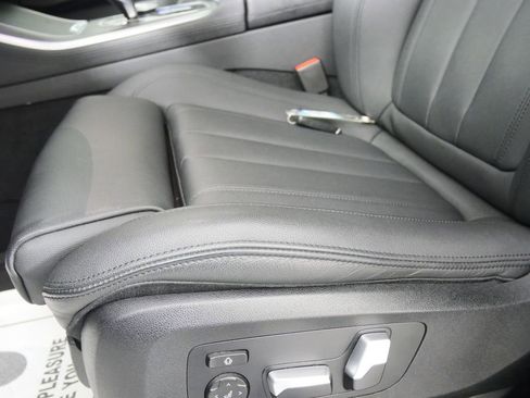 Used 2021 BMW X5 sDrive40i w/ Premium Package image 9