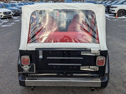 Used 2002 Jeep Wrangler Sahara AWD/4WD image 9