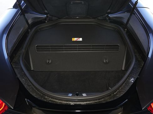 Used 2019 BMW i8 Roadster image 25