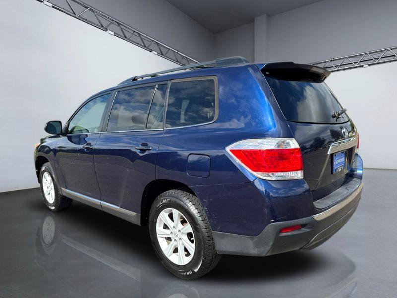 Used 2013 Toyota Highlander SE AWD/4WD image 5