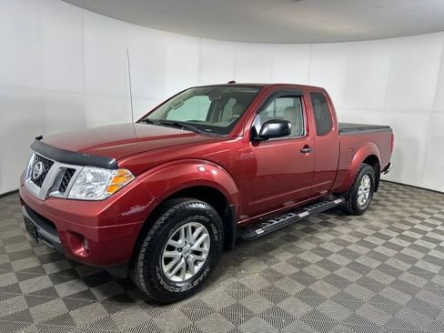 Used 2018 Nissan Frontier SV w/ Value Truck Package image 7