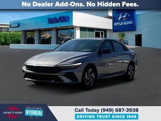 New 2025 Hyundai Elantra SEL image 1