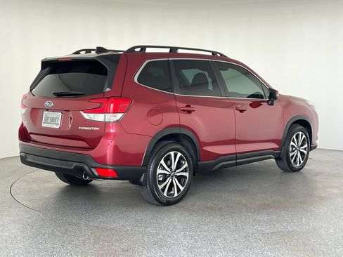 Certified 2024 Subaru Forester Limited AWD/4WD image 4