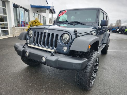 Used 2016 Jeep Wrangler Unlimited Sport w/ Quick Order Package 24S image 4