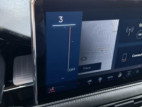 Certified 2023 Lincoln Corsair AWD image 21