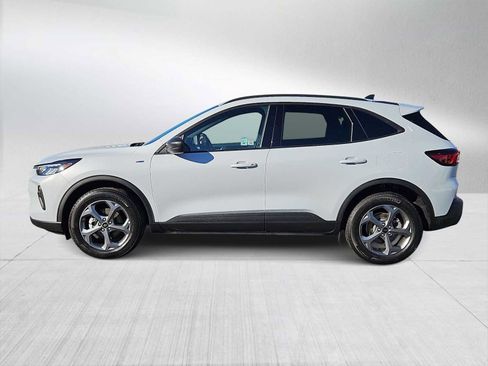 Used 2025 Ford Escape ST-Line image 5