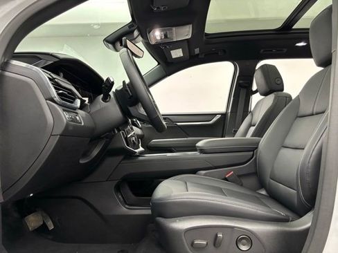 New 2026 GMC Acadia Elevation w/ Black Edition FWD image 17