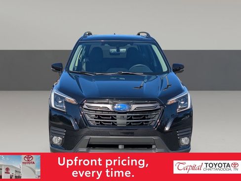 Used 2023 Subaru Forester Limited w/ Popular Package #3 image 3