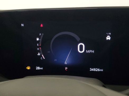 Used 2025 Buick Envista Preferred image 18