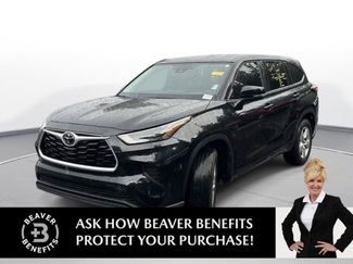 Used 2023 Toyota Highlander L FWD video 1