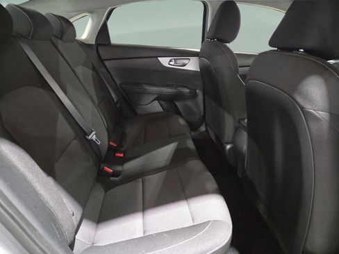 Used 2024 Kia Forte LXS image 28