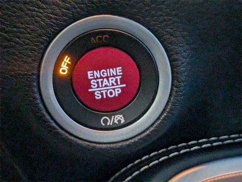 Used 2022 Dodge Challenger SRT Hellcat image 22