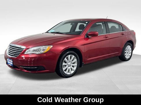Used 2013 Chrysler 200 Touring w/ Cold Weather Group FWD image 6