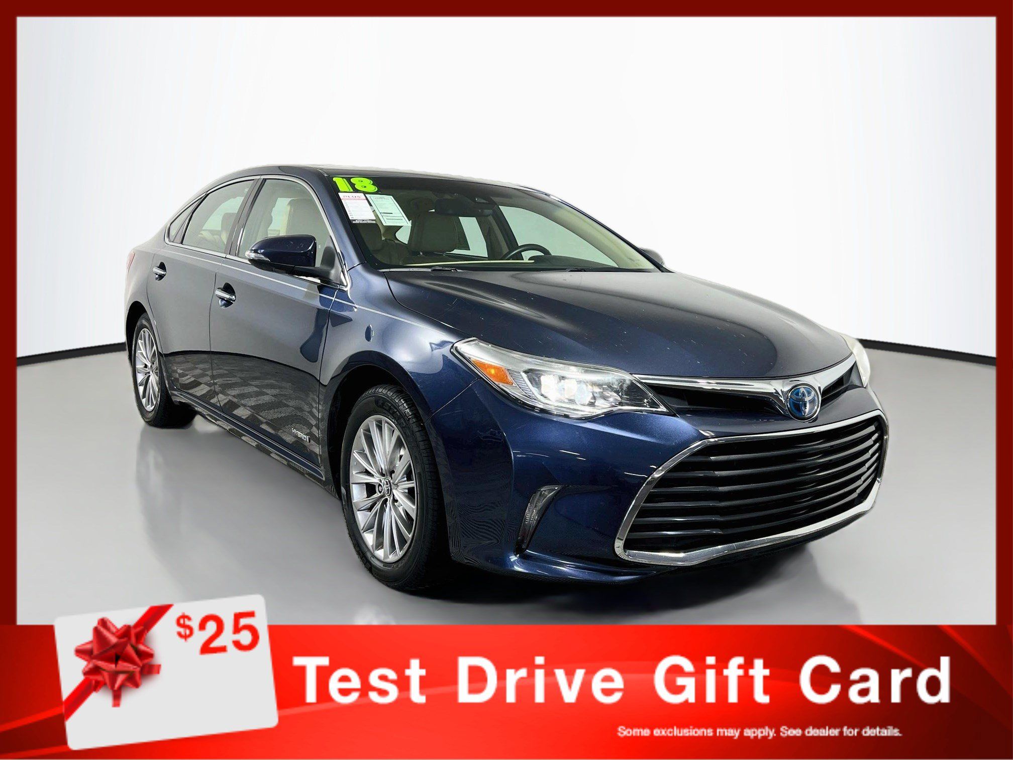 Used 2018 Toyota Avalon Limited FWD image 1