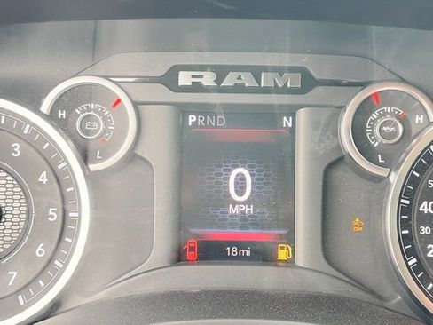New 2026 RAM 2500 Tradesman w/ Commercial Features Package AWD/4WD image 19