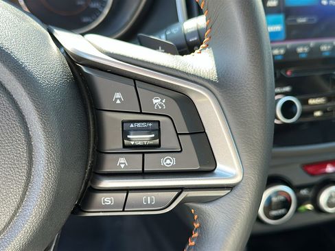 Used 2023 Subaru Crosstrek 2.5i Limited w/ Moonroof Package image 13