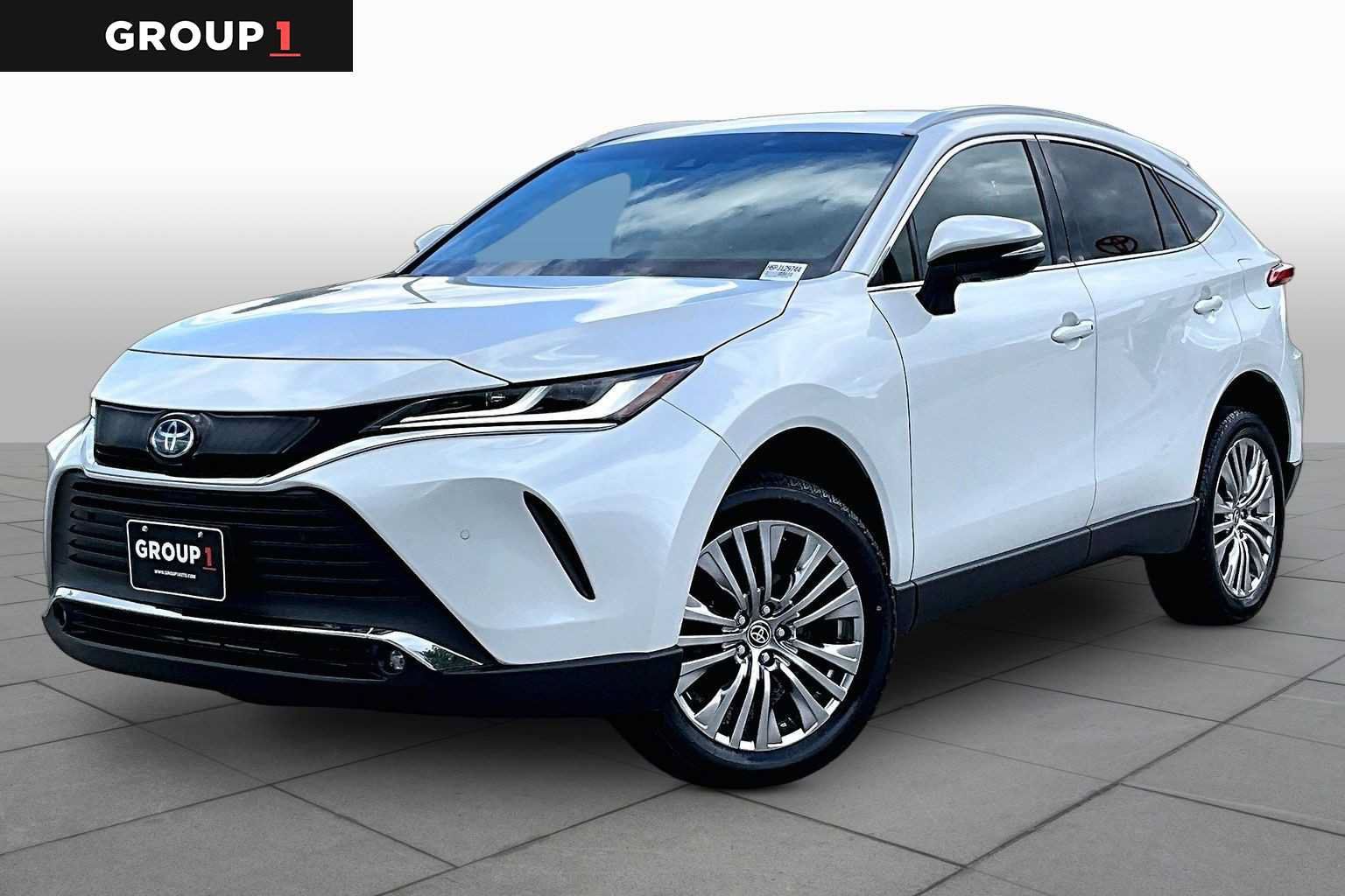 Used 2023 Toyota Venza XLE AWD/4WD image 1