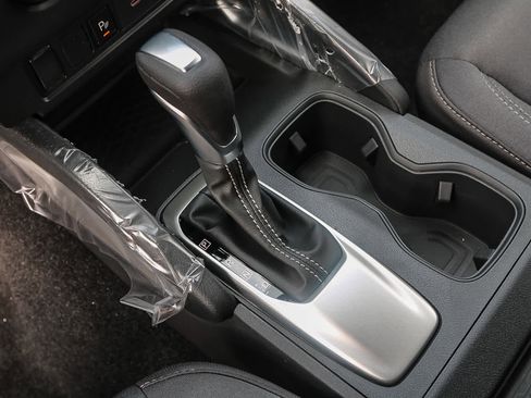 New 2025 Nissan Frontier SV AWD/4WD image 21