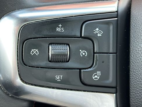 Used 2022 Chevrolet Blazer RS w/ Enhanced Convenience Package FWD image 24