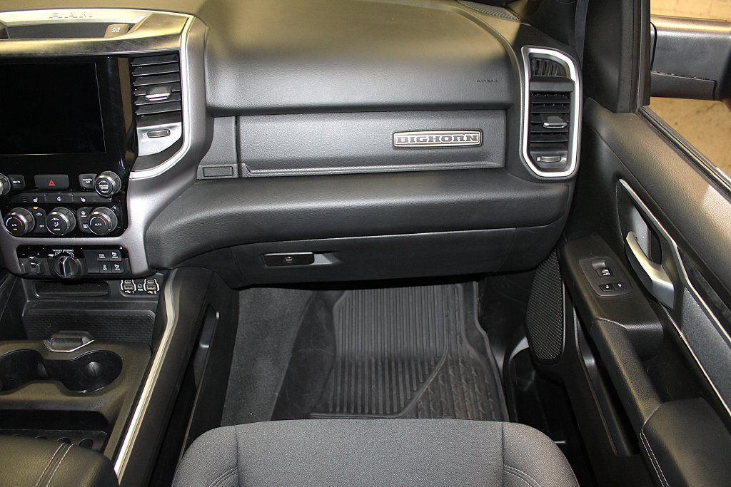 Used 2022 RAM 1500 Big Horn AWD/4WD image 35