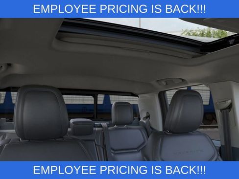New 2026 Ford Maverick Lariat w/ Black Appearance Package AWD/4WD image 33