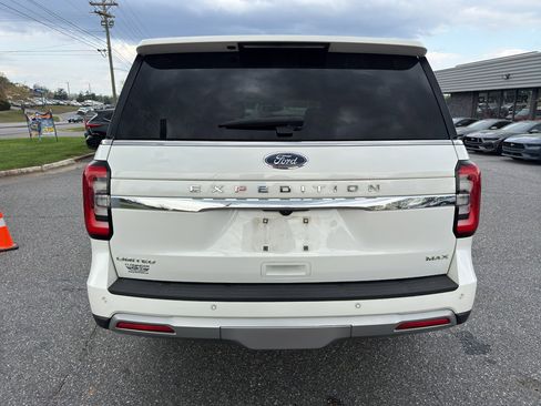 Used 2022 Ford Expedition Max Limited image 6