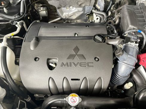 Used 2025 Mitsubishi Outlander Sport ES AWD/4WD image 31