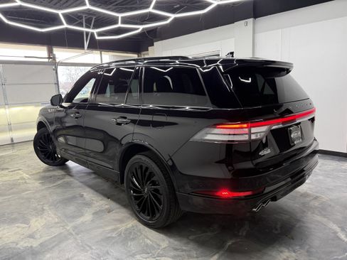 Used 2023 Lincoln Aviator Reserve w/ Equipment Group 201A AWD/4WD image 7