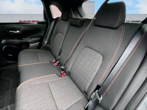 Used 2025 Honda HR-V Sport image 13