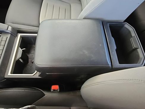 Used 2025 Toyota Tacoma TRD Sport image 38