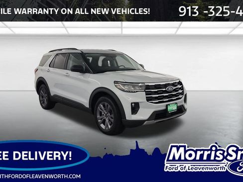 New 2026 Ford Explorer Active w/ Active Comfort Package AWD/4WD image 1