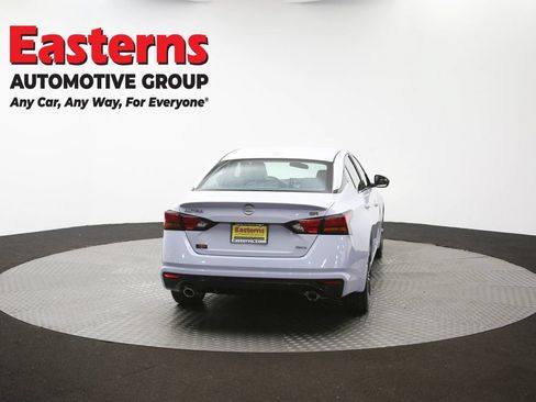 Used 2023 Nissan Altima 2.5 SR w/ SR Premium Package AWD/4WD image 39